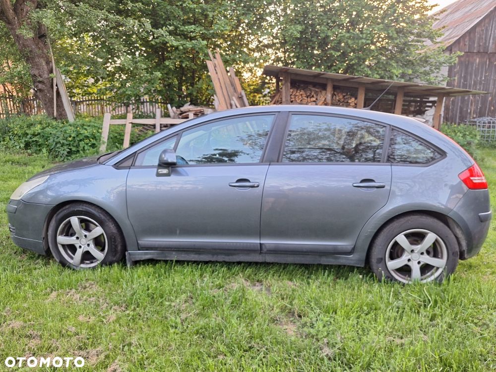 Citroen C4 2005 photo 3