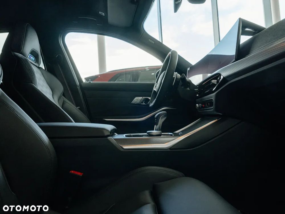 BMW M3 Competition M xDrive - 11
