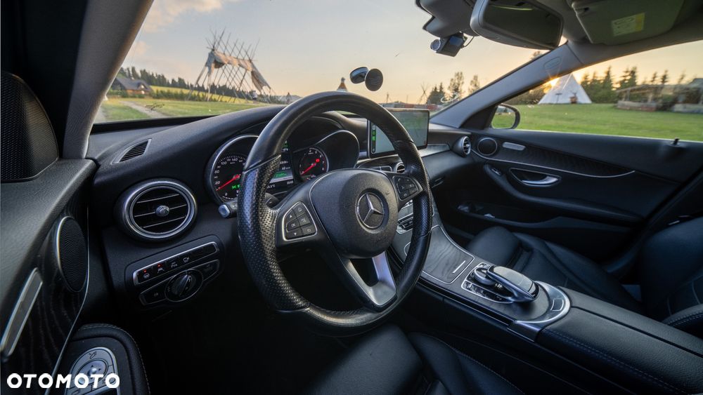 Mercedes-Benz Klasa C 350 e - 10