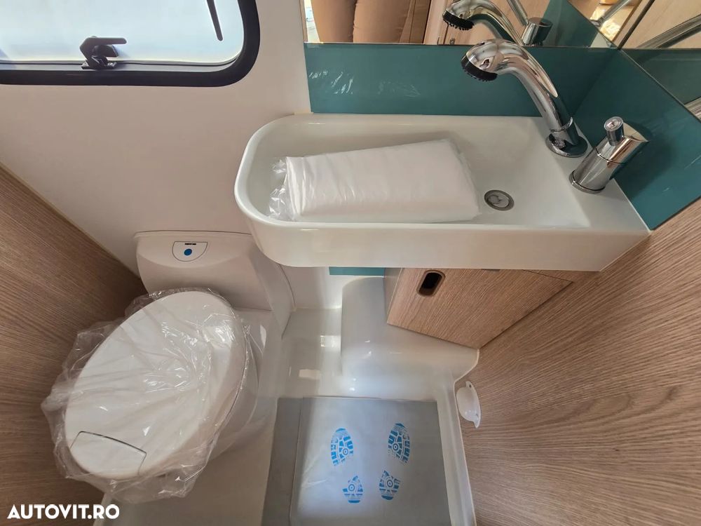 ADRIA Aviva 492 LU - 12