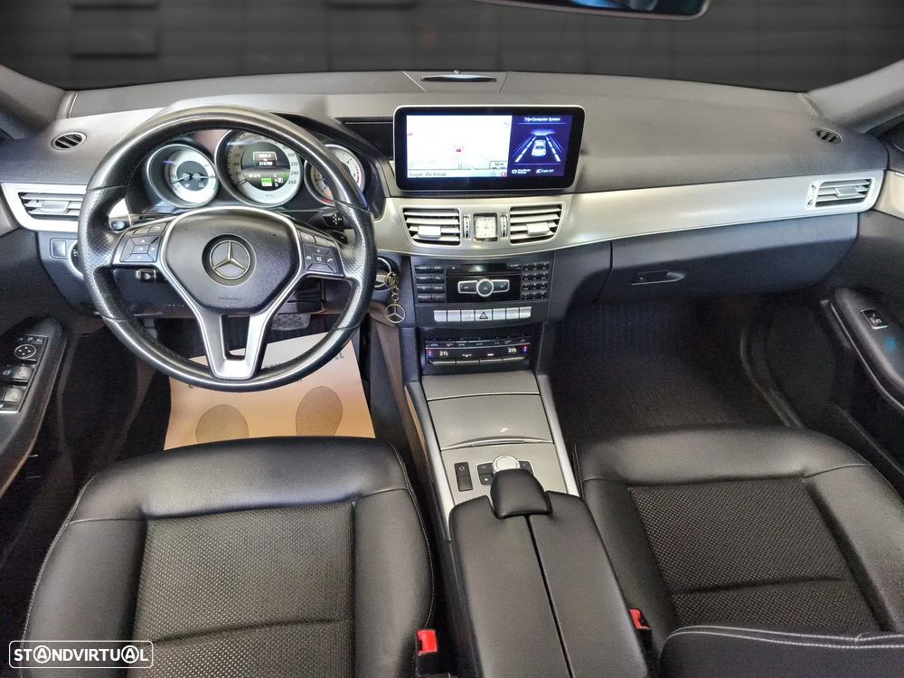 Mercedes-Benz E 300 Bluetec Hybrid Avantgarde - 11