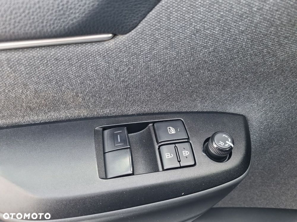 Toyota Yaris Hybrid 1.5 Comfort - 22