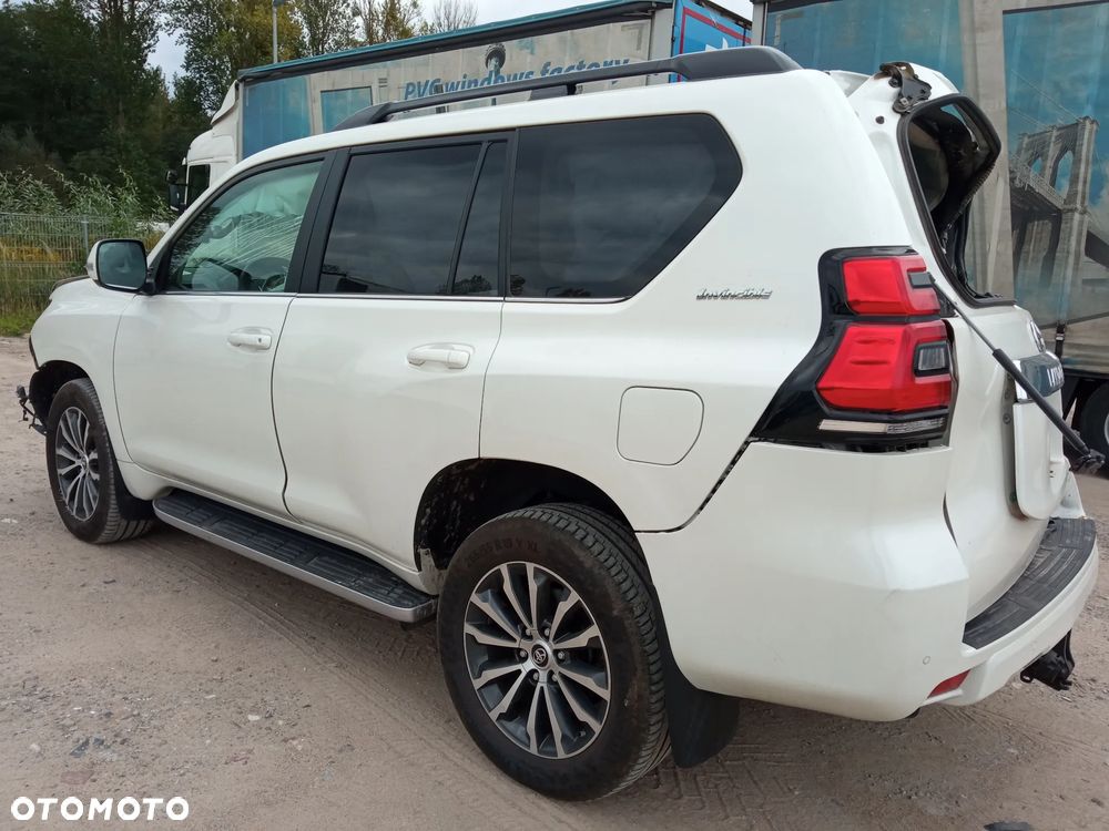 Toyota Land Cruiser LC 2.8 D-4D Invincible - 1