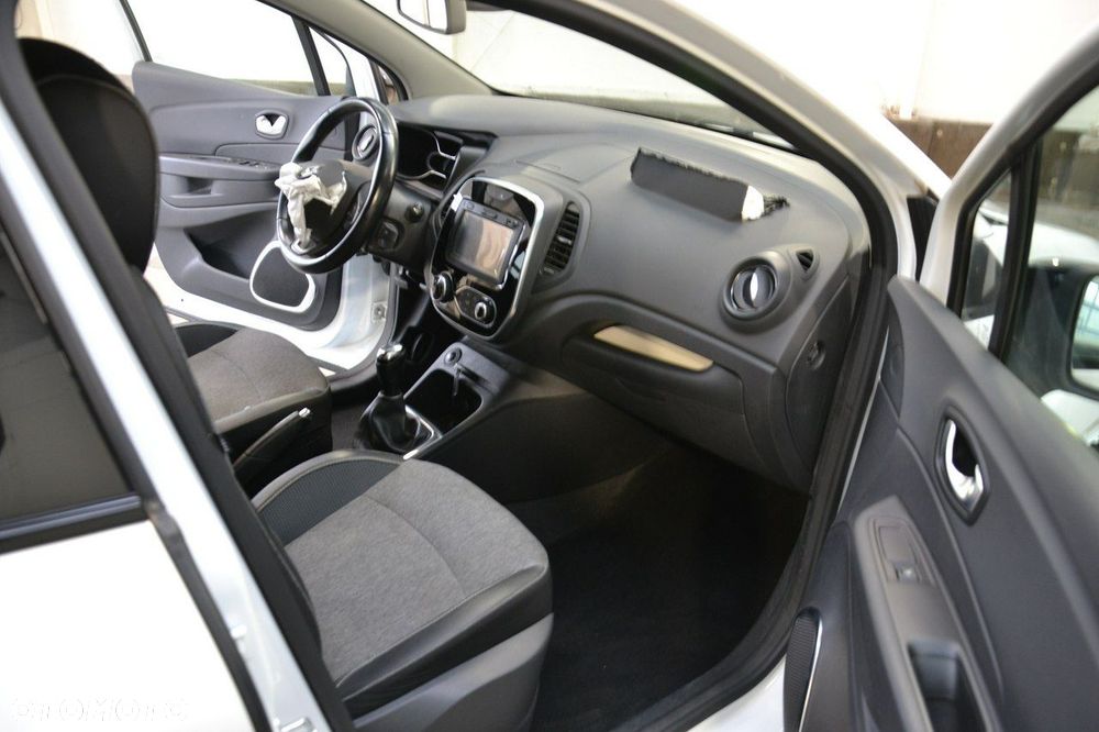 Renault Captur - 22
