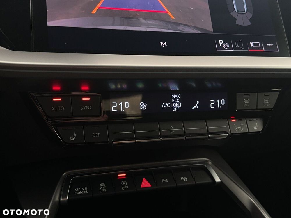 Audi RS3 Sportback TFSI Quattro S tronic - 25