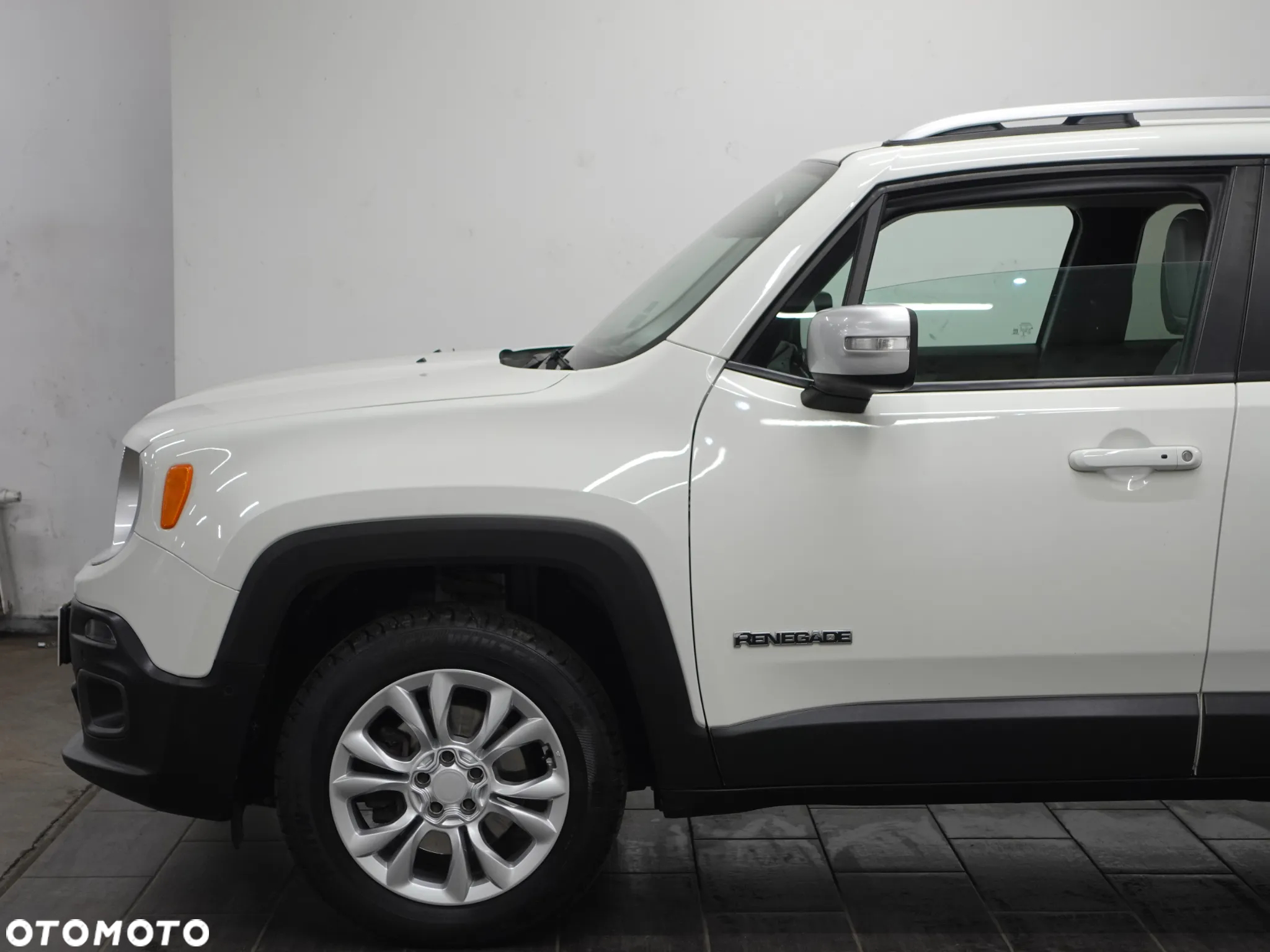 Jeep Renegade 2.0 MultiJet Limited 4WD S&S - 17