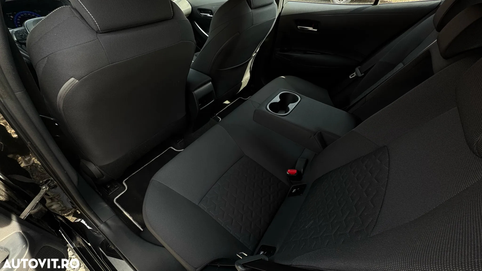 Toyota Corolla 1.8 Hybrid GR Sport - 19