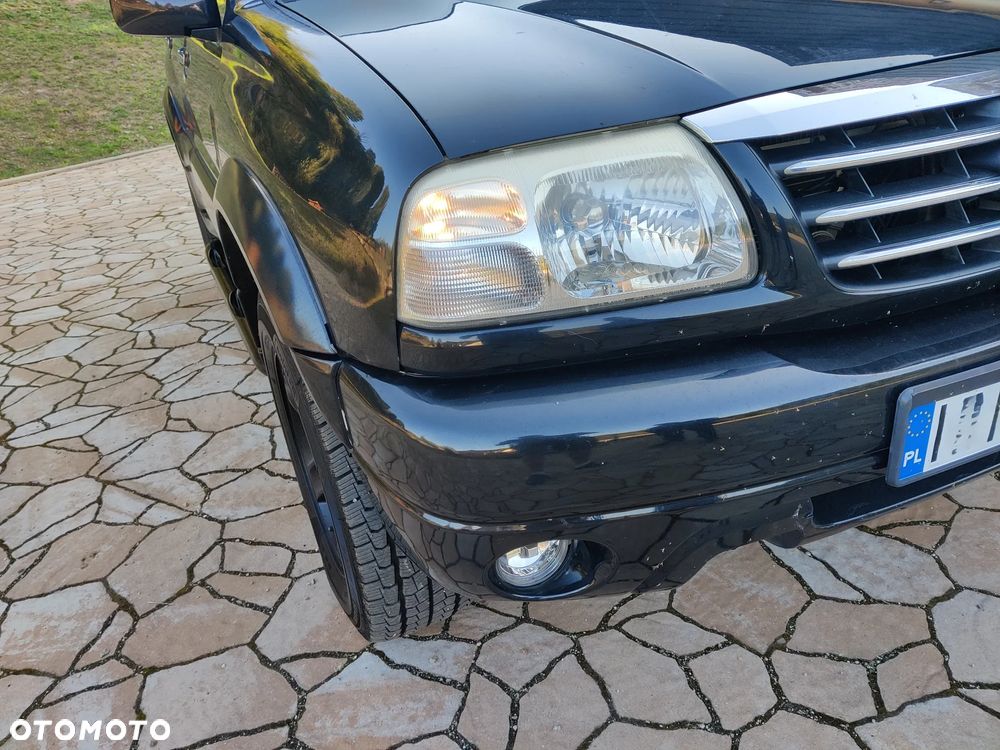 Suzuki Grand Vitara 2.5 V6 Comfort - 13