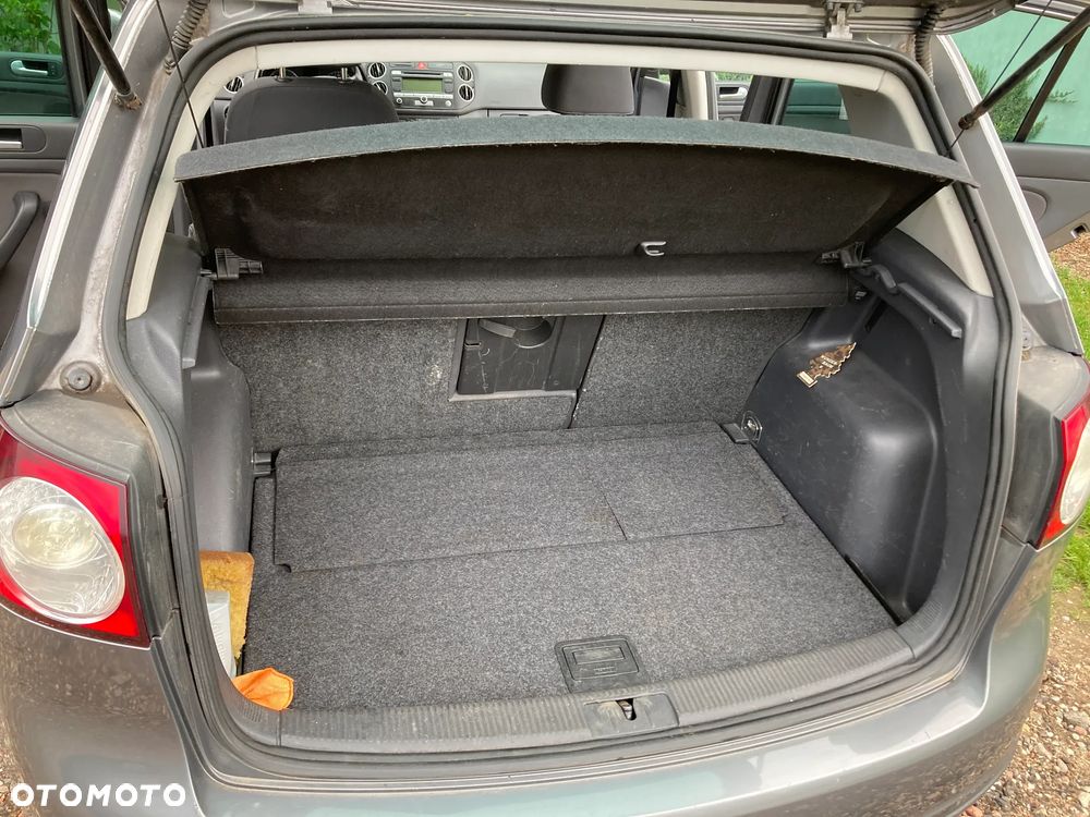 Volkswagen Golf Plus 1.9 TDI Trendline - 11