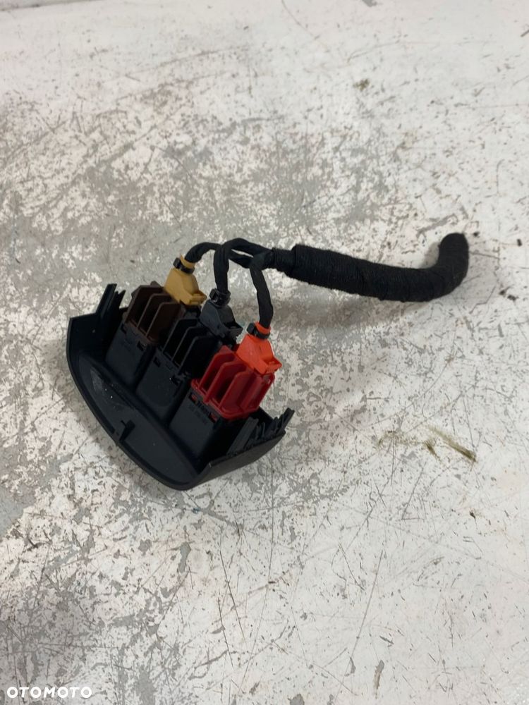 przełącznik przełączniki klapa tył wlew alarm 8n0962101 audi tt 8n panel - 2