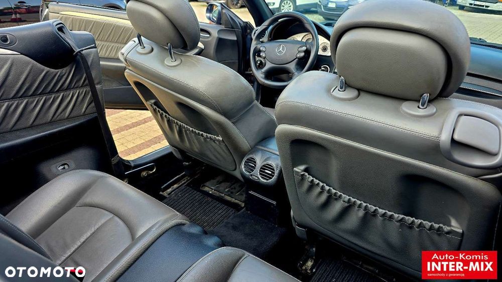 Mercedes-Benz CLK - 28