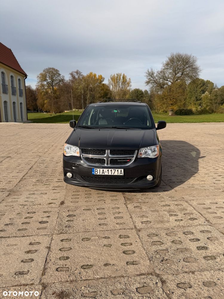 Dodge Grand Caravan - 7