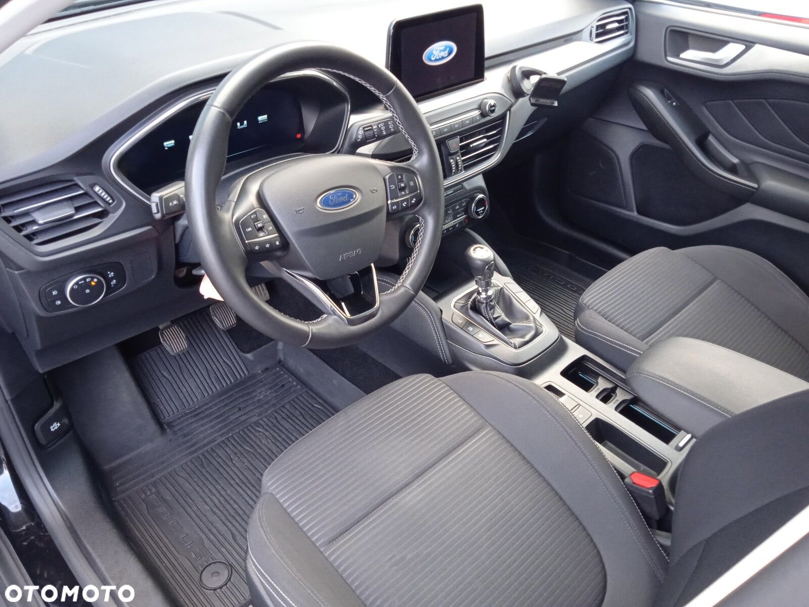 Ford Focus - 11
