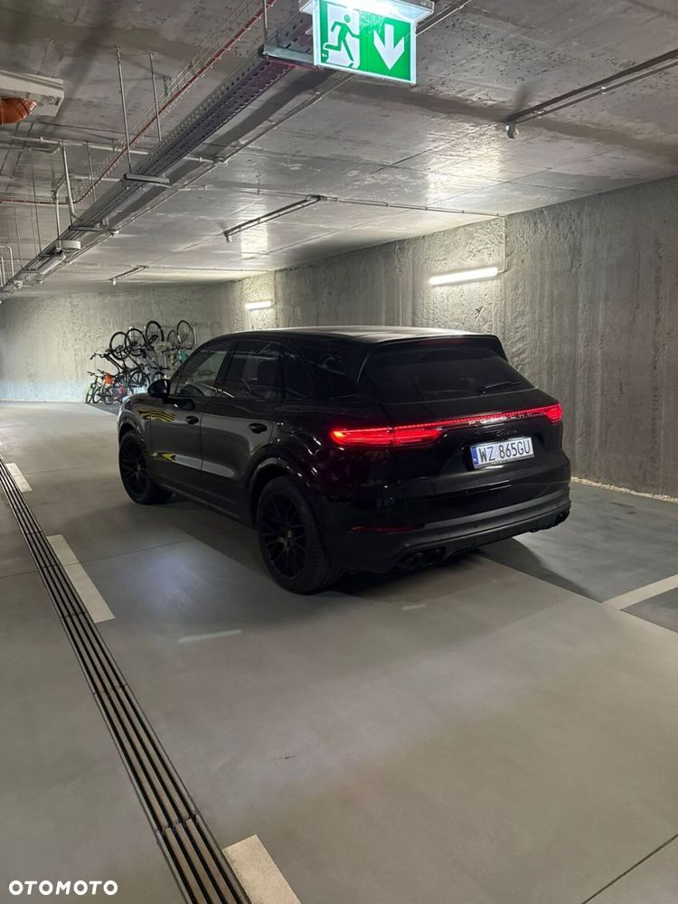 Porsche Cayenne - 17