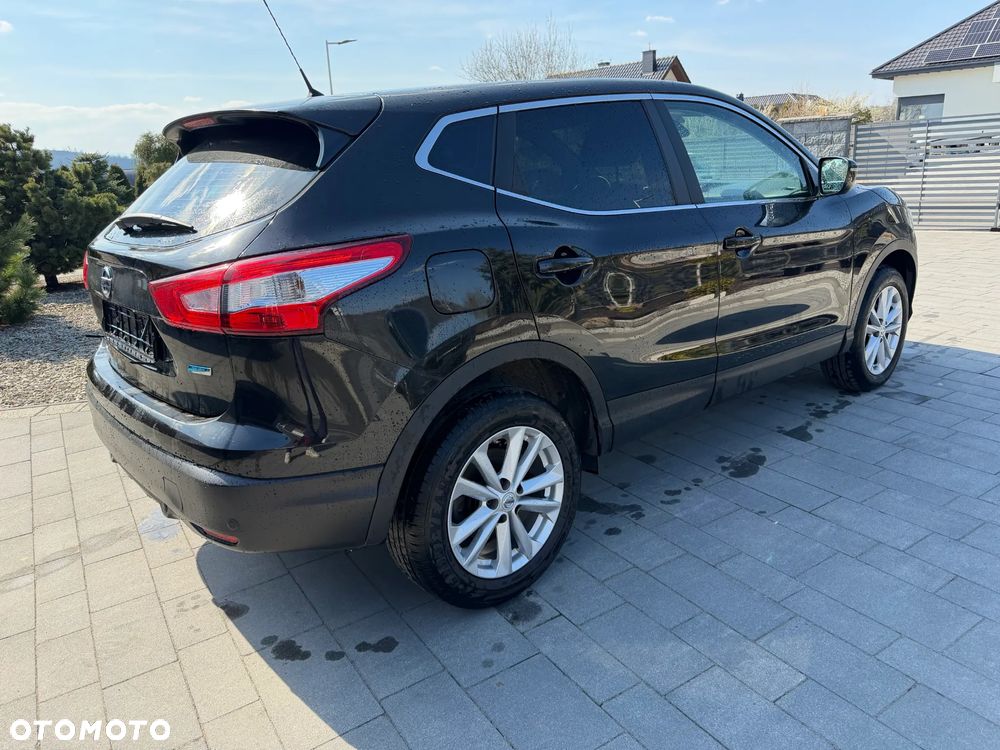Nissan Qashqai 1.5 dCi DPF visia - 10