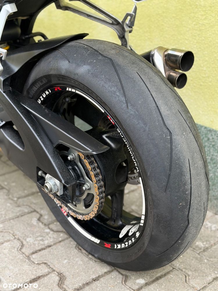 Suzuki GSX-R - 22