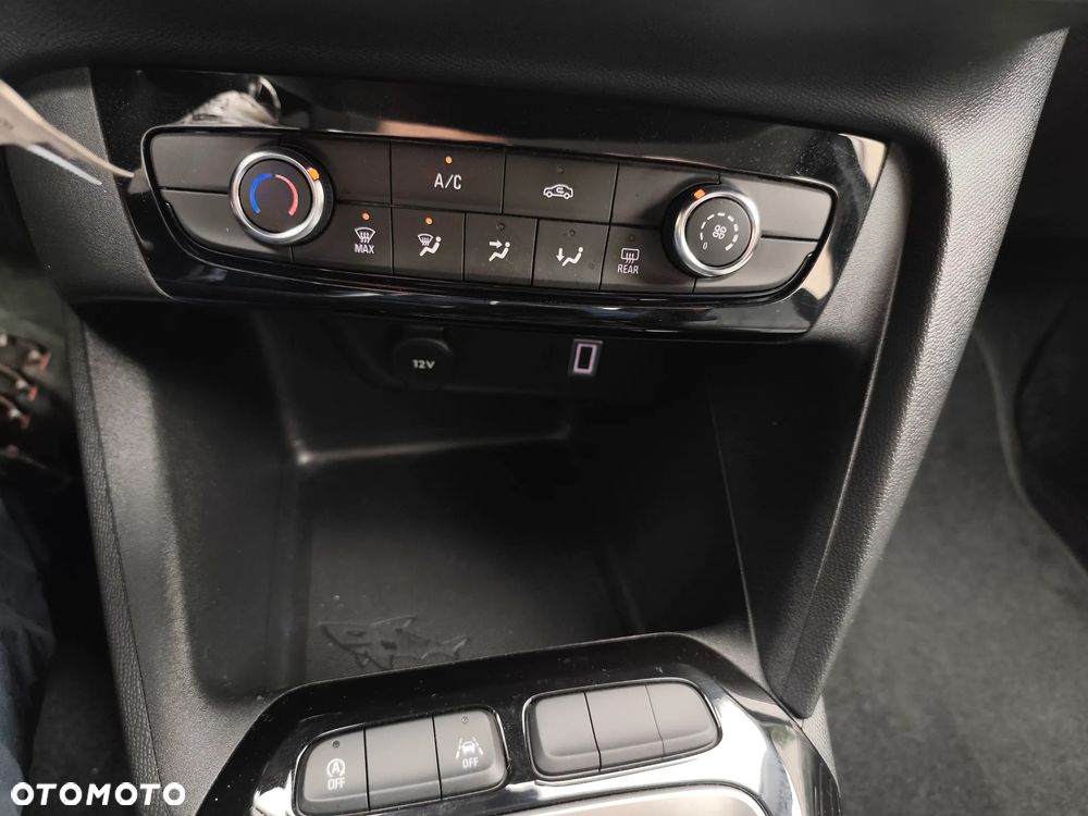 Opel Corsa 1.2 Direct Injection Turbo - 19