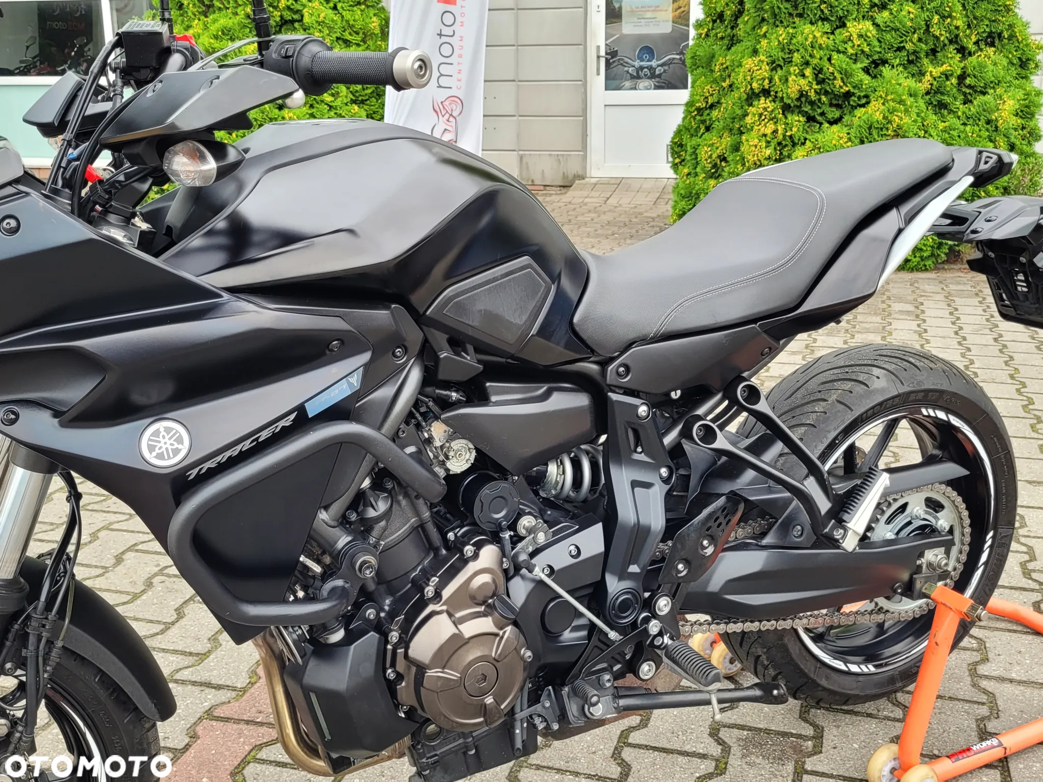 Yamaha MT - 12