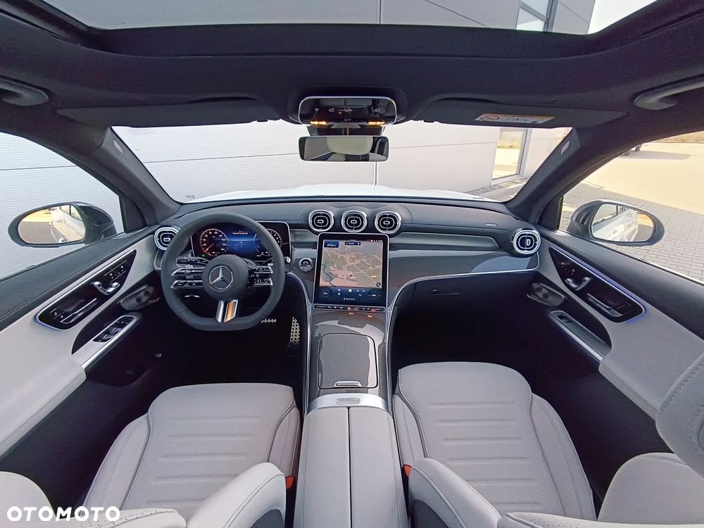 Mercedes-Benz GLC - 7