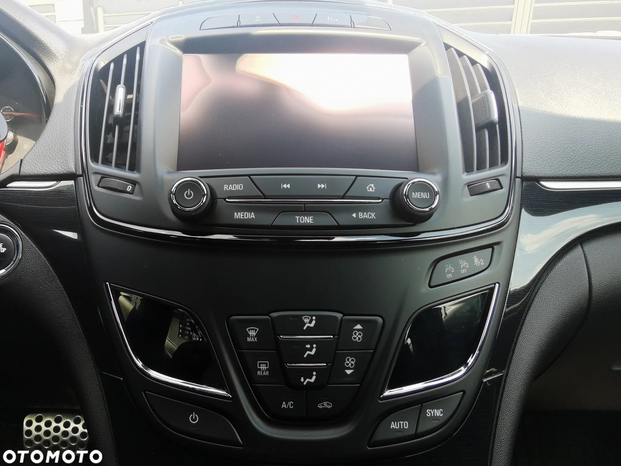 Opel Insignia 1.6 T Cosmo EU6 - 25