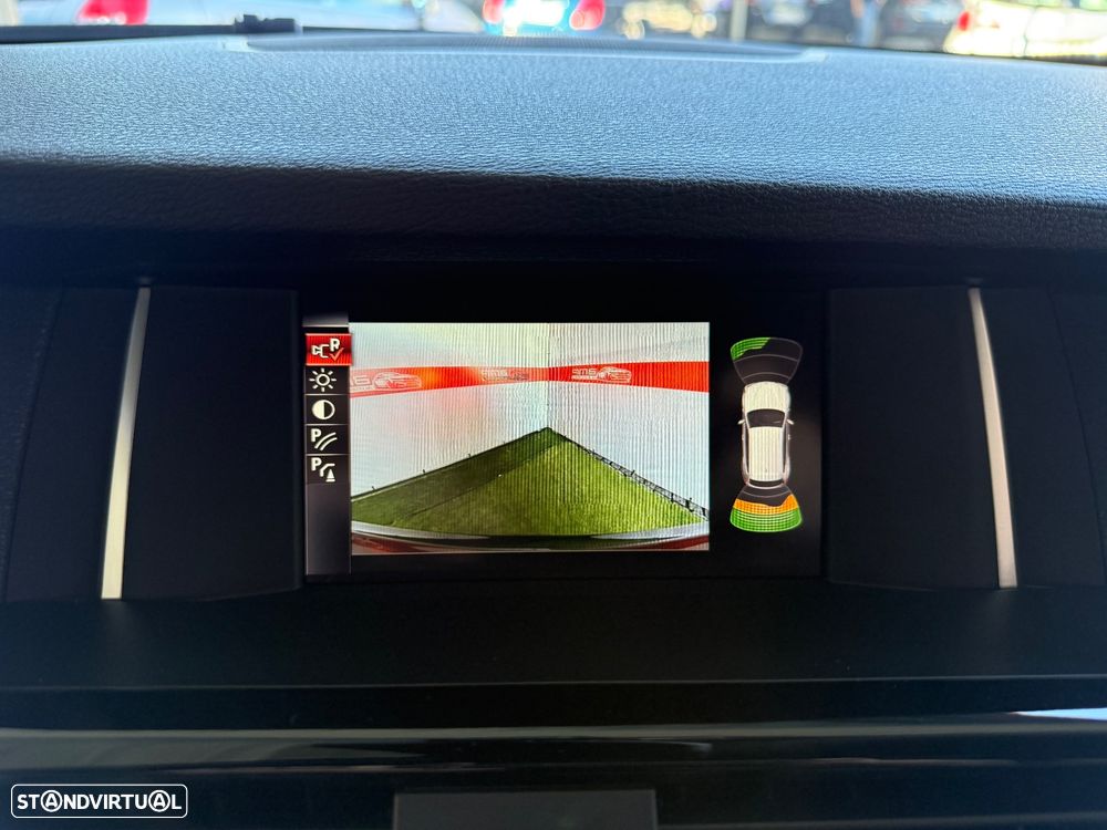 BMW X3 20 d xDrive Advantage Auto - 12