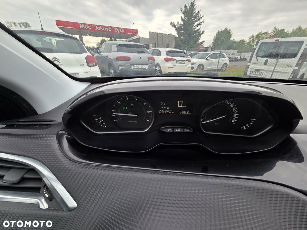 Peugeot 208 1.2 PureTech GPF Active S&S - 7