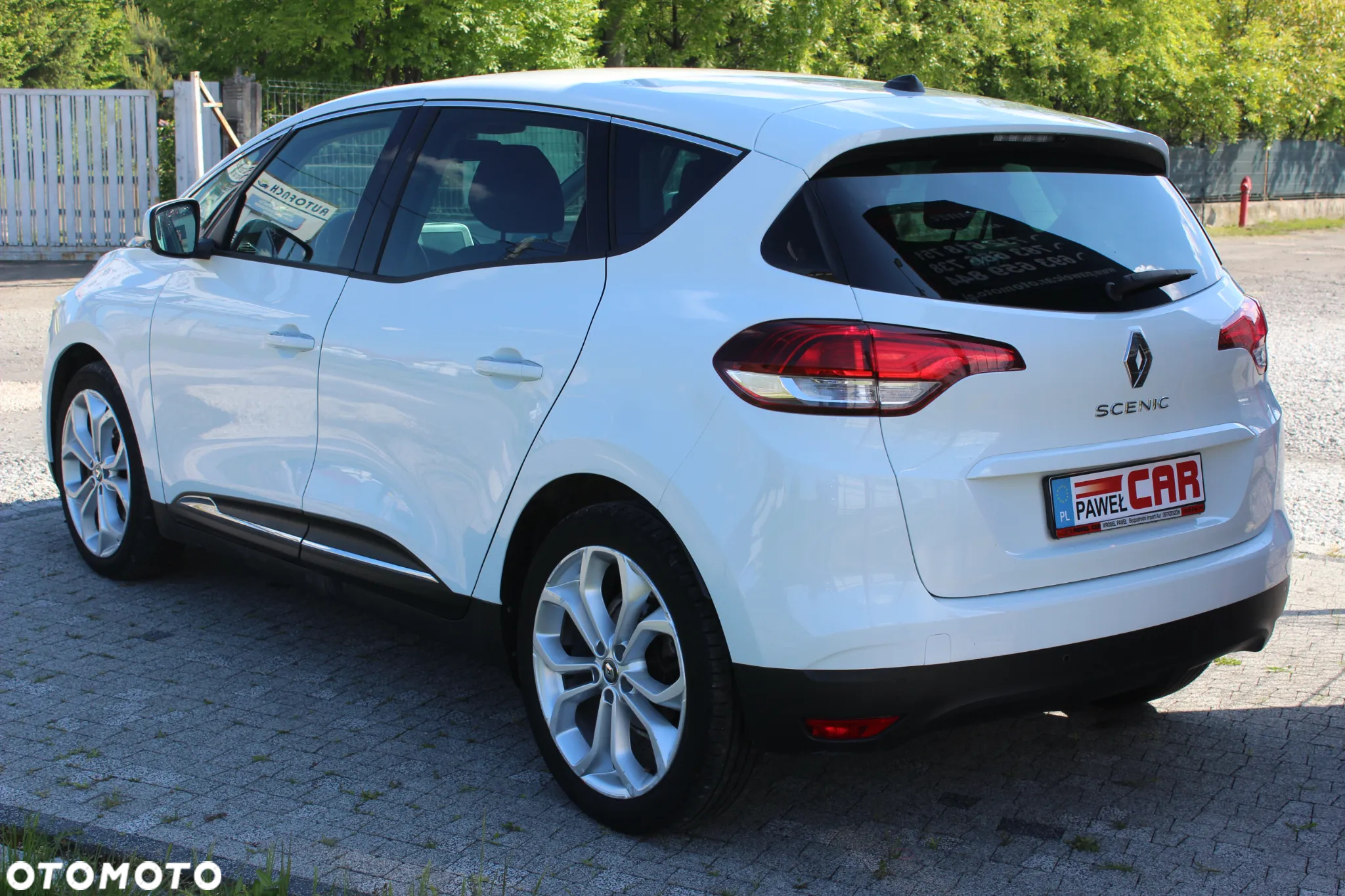 Renault Scenic BLUE dCi 120 LIMITED - 6