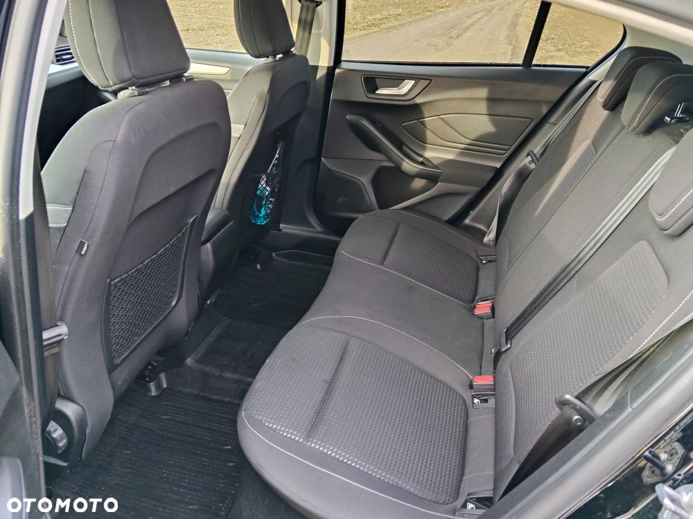 Ford Focus - 6
