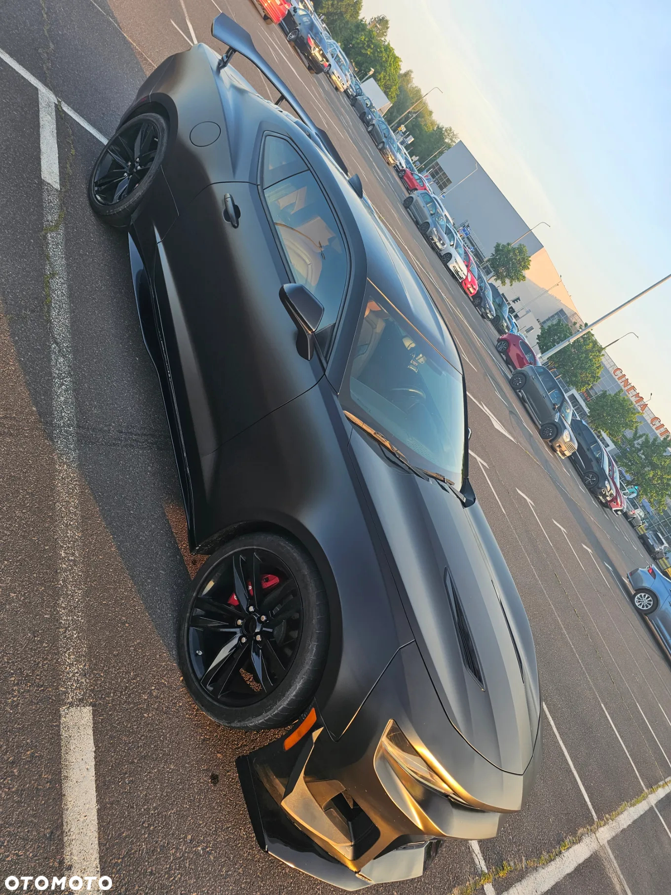 Chevrolet Camaro Coupe 6.2 V8 - 8