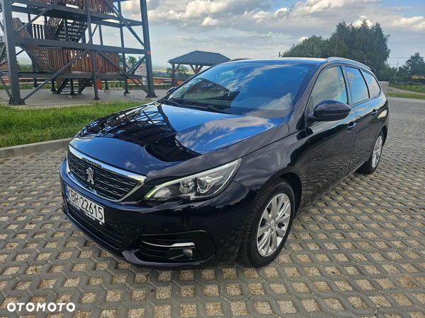 Peugeot 308 PureTech 110 Stop & Start Style