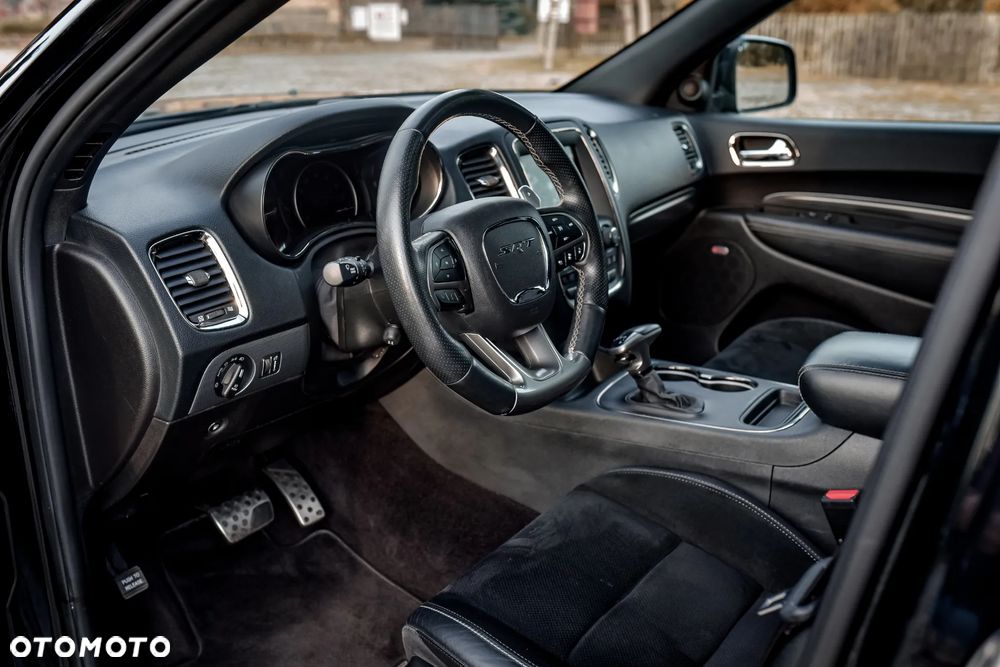 Dodge Durango 6.4 SRT - 24