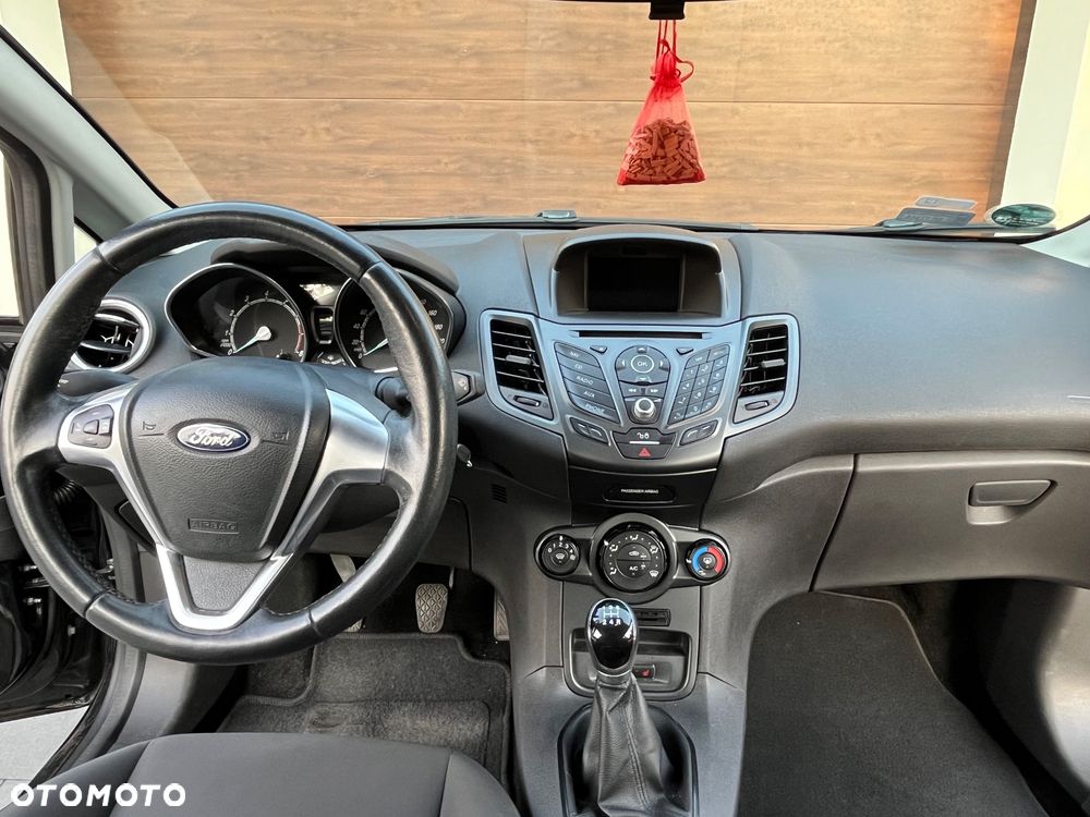 Ford Fiesta 1.25 Titanium - 12