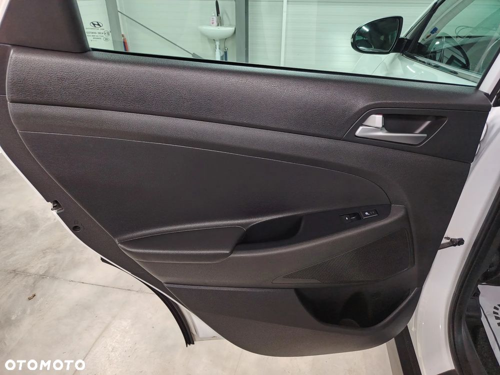 Hyundai Tucson 1.6 T-GDI TourdePologne 2WD - 25