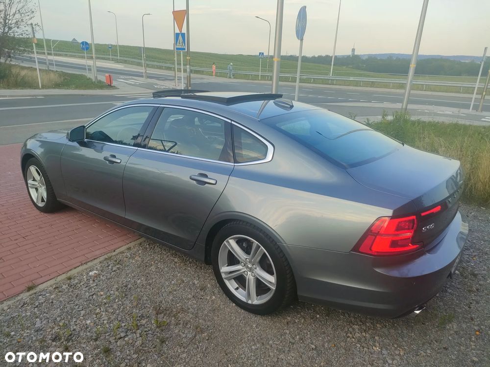 Volvo S90 T5 Geartronic Momentum - 4