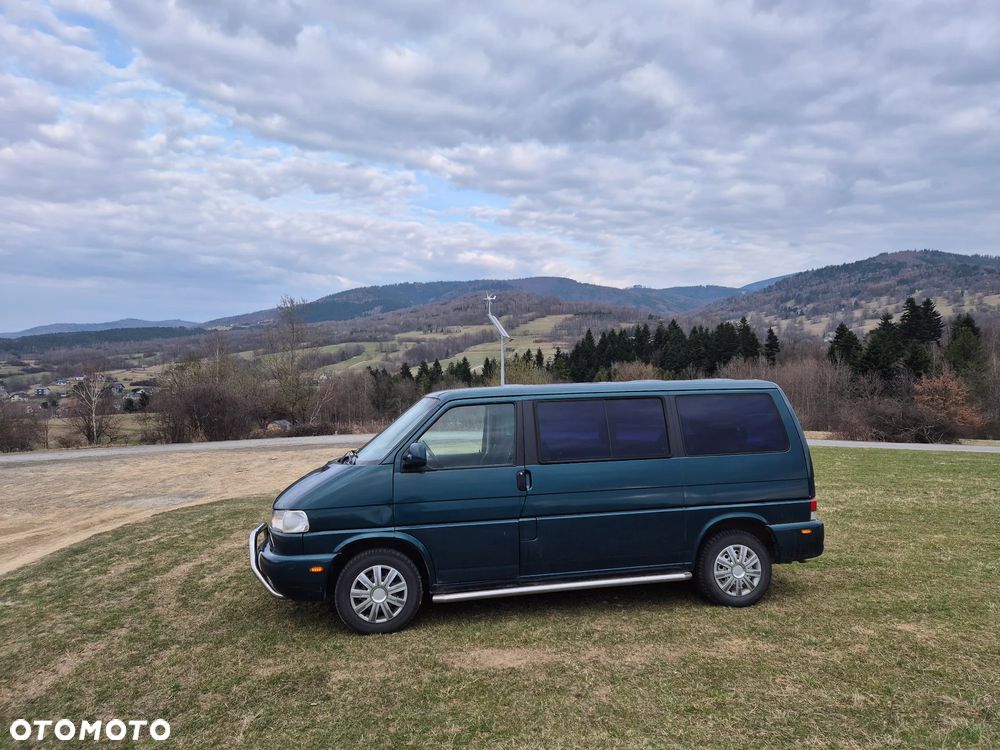 Volkswagen Multivan - 5