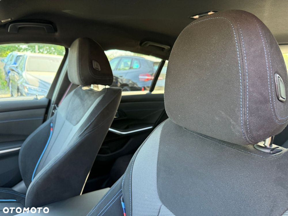 BMW Seria 3 320d xDrive mHEV M Sport - 25