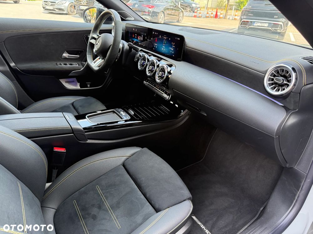 Mercedes-Benz CLA AMG 45 S 4Matic+ B AMG Speedsh 8G-D - 19