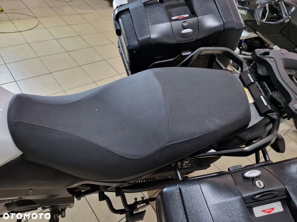Suzuki DL - 12