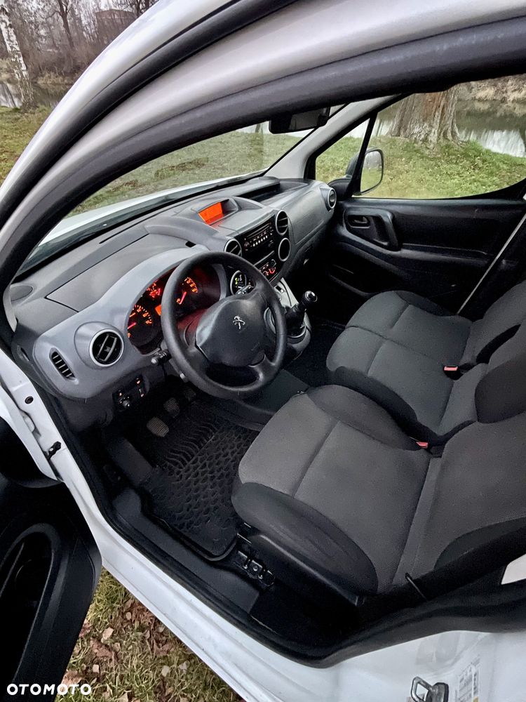 Peugeot PARTNER - 13