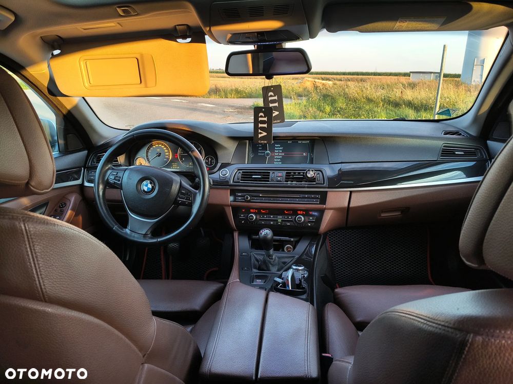 BMW Seria 5 - 16