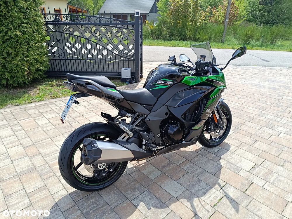Kawasaki Ninja 1000 SX - 10