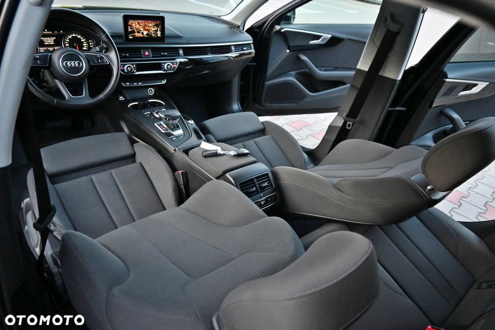 Audi A4 Avant 2.0 TDI ultra S tronic sport - 27