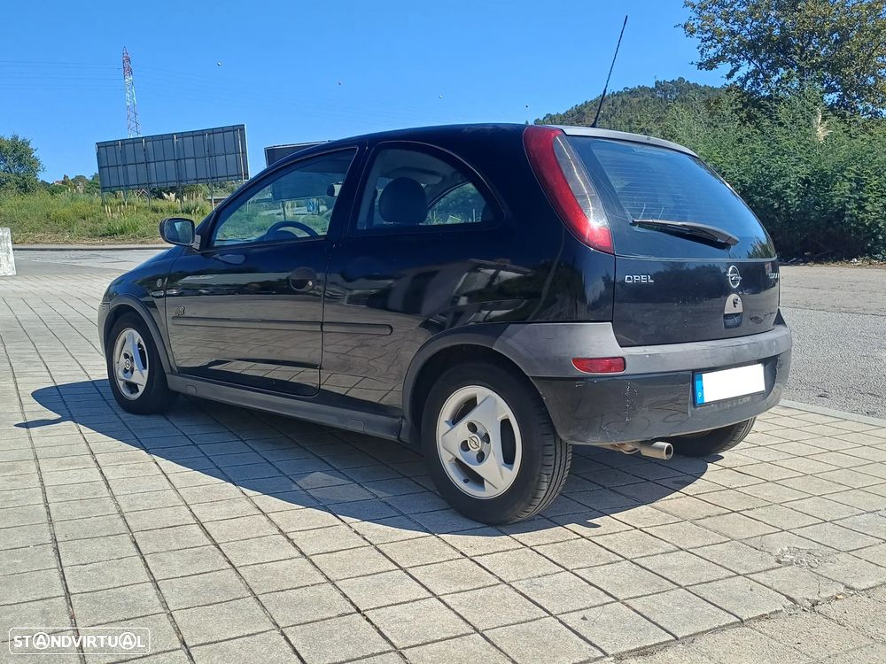 Opel Corsa 1.2 16V Confort - 15