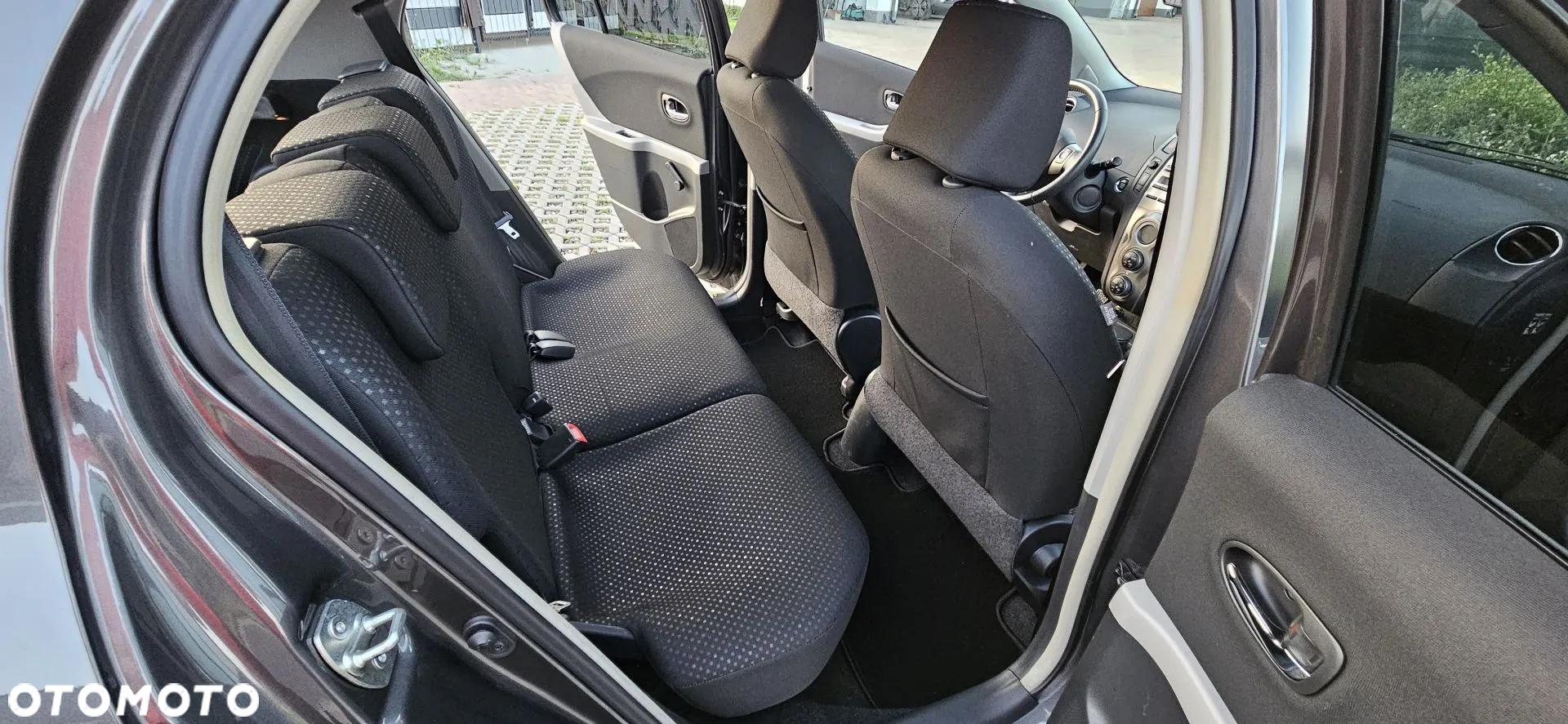 Toyota Yaris 1.33 Dynamic - 14