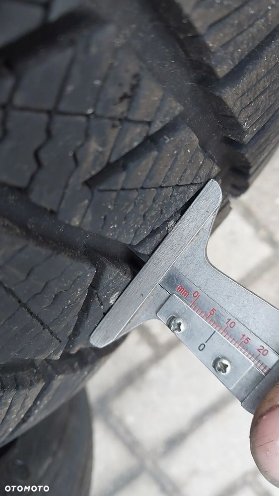 FELGI KOŁA OPONY ZIMA 225/40/R18 ET49 VW GOLF VII 5G0601025BK ZIMA - 15