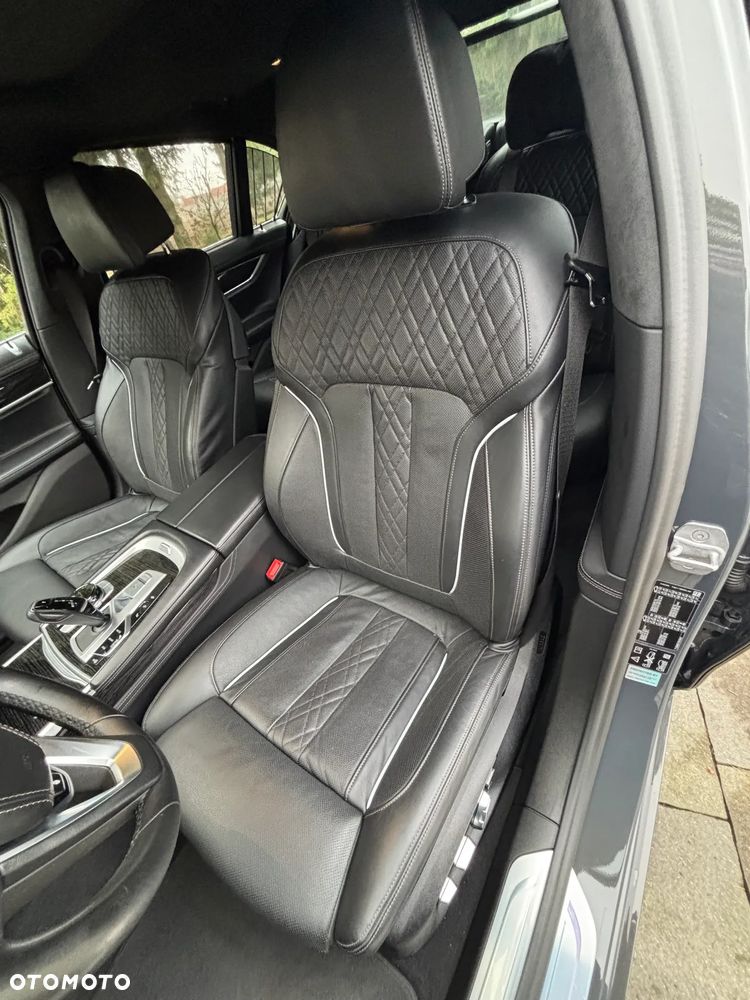 BMW Seria 7 740d xDrive - 12