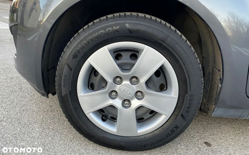 Kia Venga 1.6 L - 36