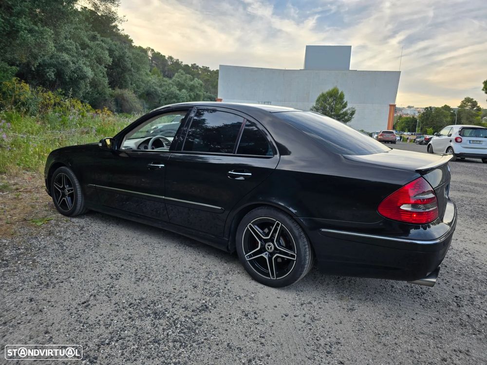 Mercedes-Benz E 220 CDI Avantgarde Aut. - 5