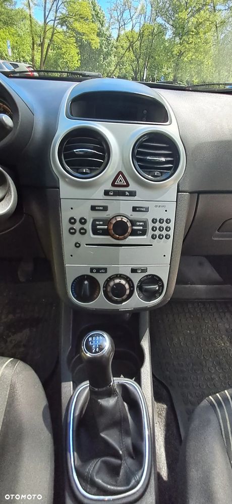 Opel Corsa 1.2 16V Enjoy - 14