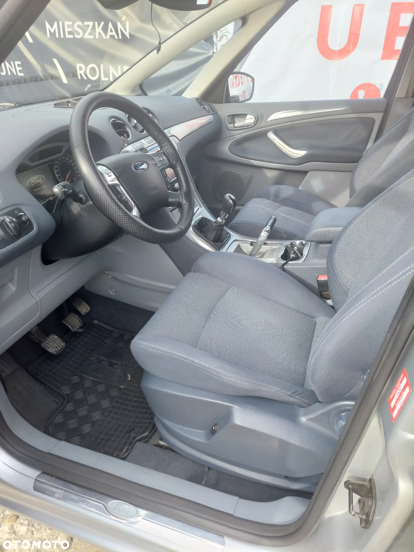 Ford S-Max 2.0 TDCi DPF Titanium - 12